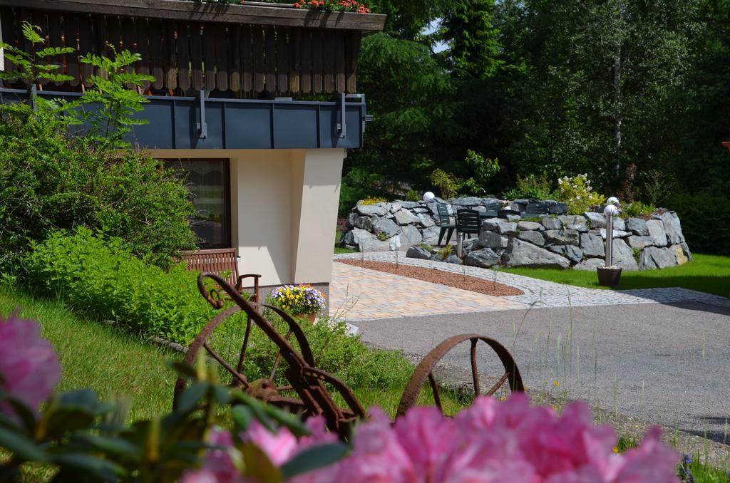 アルテンベルクHaus Am Gruendelアパートメント エクステリア 写真